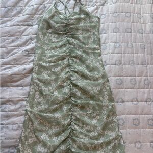Bailey Rose Green Floral Ruched Dress